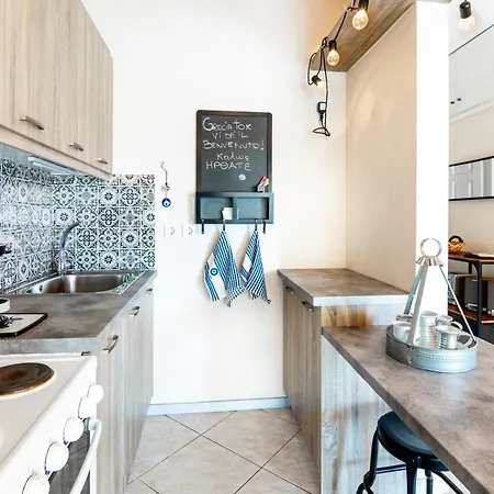 Riviera Retreat Relaxing Vacation By The Sea In Voula
