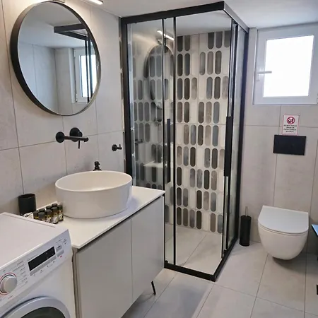 Tranquil 2br Penthouse Petralona * Athens