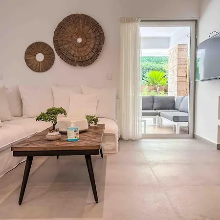Elegant Flat In Glyfada Center Apartment Athens
