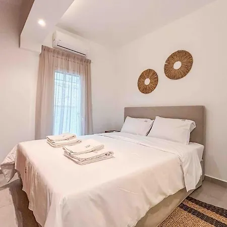 Elegant Flat In Glyfada Center * Athens