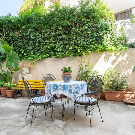 Apartment Sun & Sea Escape Charming Vacation In Voula On Athen's Riviera *
