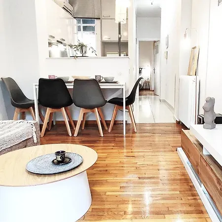 Apartment στο θησείο
