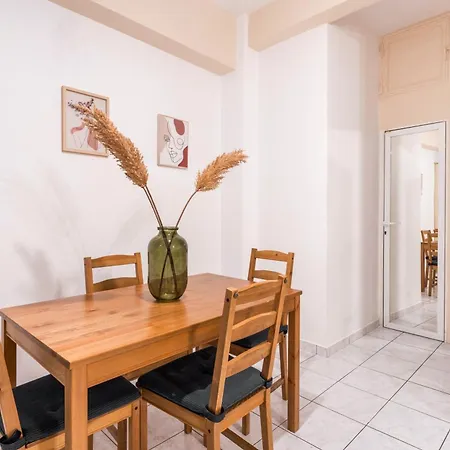 Acropolis Boho Bliss Apartment