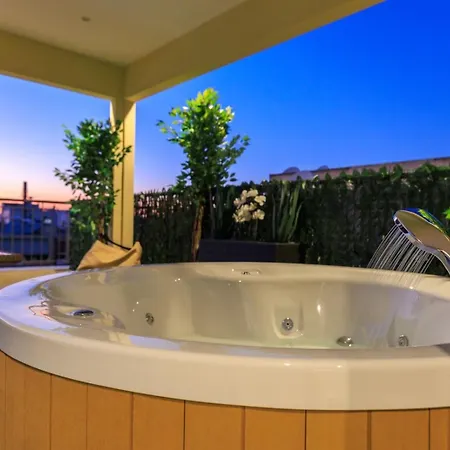 Apartment Aiolos Super Lux Jucuzzi Nea Smyrni Centre Athens