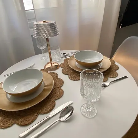 Athina's Nest Apartment *