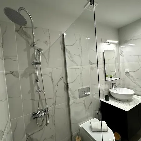 Exarchia B-1 Apartment
