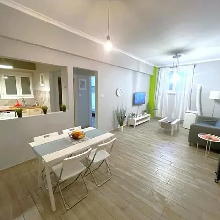 Apartment Beautiful In Center