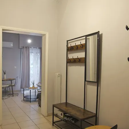 Apartment Homely *