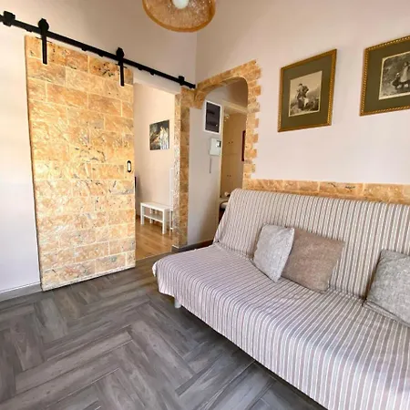 Charming Flat With An Amazing View *