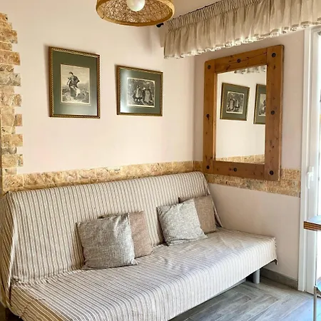 Charming Flat With An Amazing View *