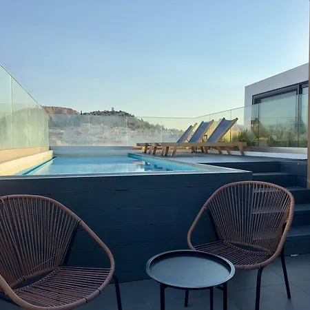 Astris - Lux With Pool & Gym By Tt
