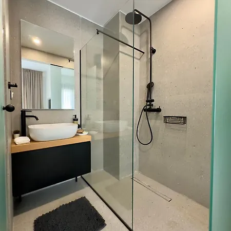 Astris - Lux With Pool & Gym By Tt *