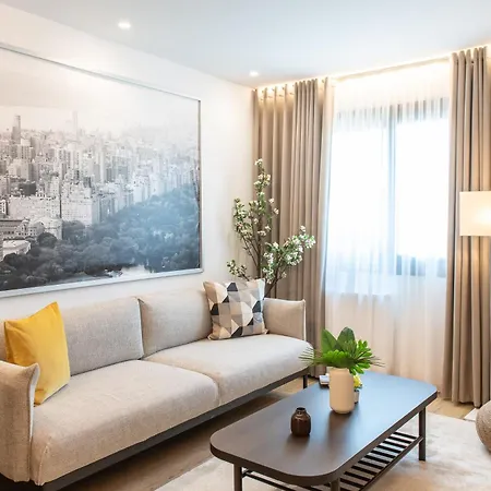 Anemoi - Luxe With Pool & Gym By Tt Apartment
