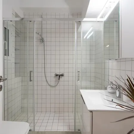 Artistic Retreat In Heart Apartment Athens