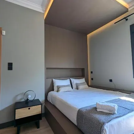 Momentum Apartment *