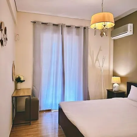 Cozy In Voula Apartment