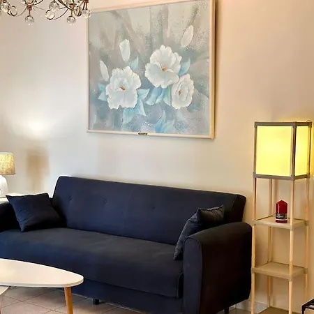 Apartment Cozy In Voula Athens