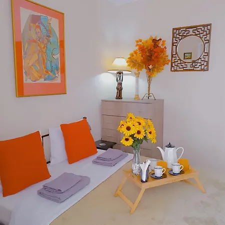 Sweet In Apartment