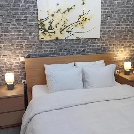 Joanna's Heart Of One Br Charm Balcony View Walk To Tourist Spots * Athens