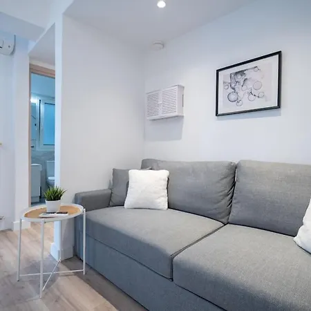 Stylish At Exarchia Apartment *