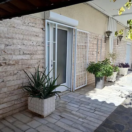 Urban Aspalathus Apartment Athens
