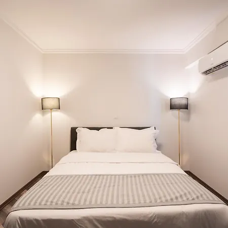 Bauhaus Residences - Twelve Building Apartmanhotel Athén
