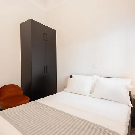 Bauhaus Residences - Twelve Building Apartmanhotel *