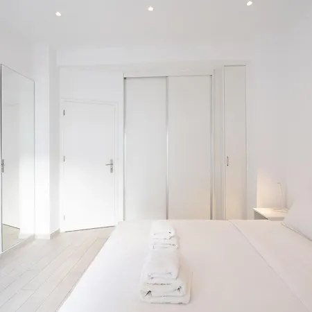 Stunning Cozy In