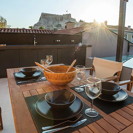 Plaka Bliss - Terrace With Acropolis View Apartment