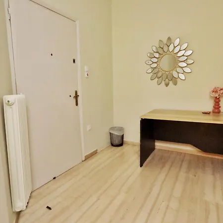 στο κέντρο καισαριανής - Olea Apartment