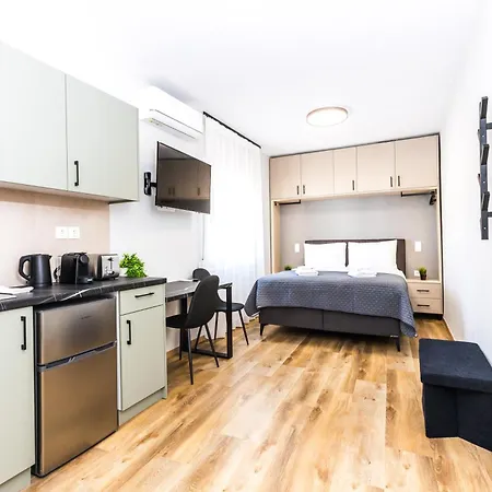 Raise Area 41 Apartment