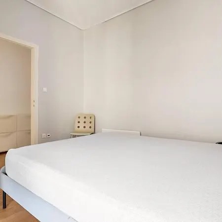 Apartment Sunny Southern Flat Near The Seaside Athens