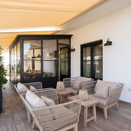 Luxury Petralona Penthouse - Sleeps 7 -near Metro *