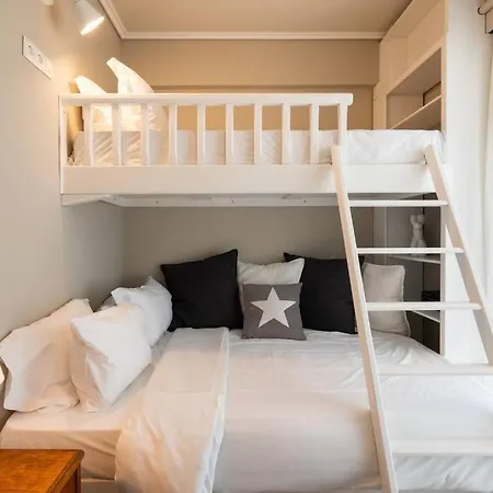 Luxury Petralona Penthouse - Sleeps 7 -near Metro Athens