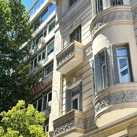 Center, Akadimias 77 - 1rst Floor Apartment Athens