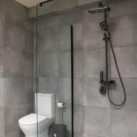 Stoa Luxury Apartment