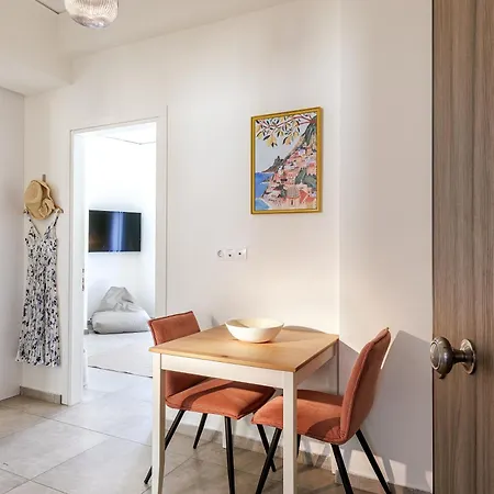 Lovely 1-bedroom With Balcony Apartment