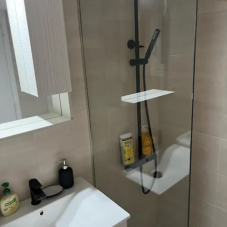 Delightful 2br In The Heart Of Kypseli! Apartment Athens