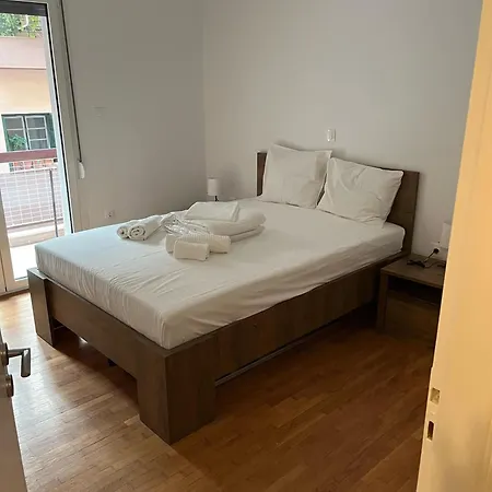 Delightful 2br In The Heart Of Kypseli! Athens
