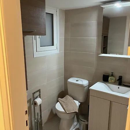 Apartment Delightful 2br In The Heart Of Kypseli!