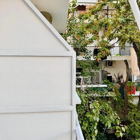 Nea Smirni Snug - Fits 4 Apartment Athens