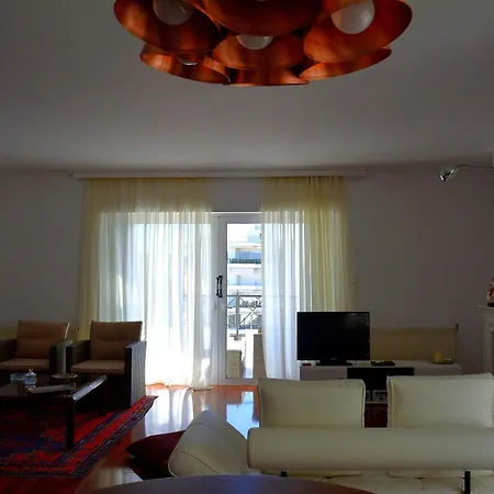 Voula's Boarding House Apartment *