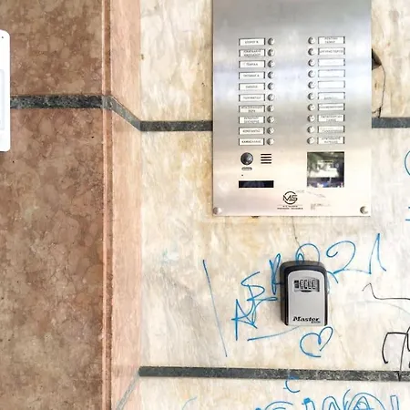 Art & Comfort In Apartment Athens