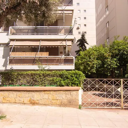 Apartment Private Close To The