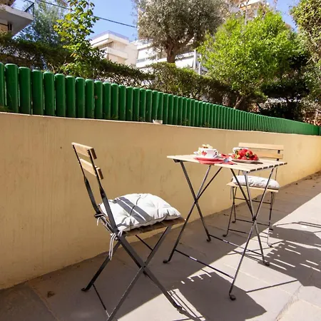 Apartment Private Close To The