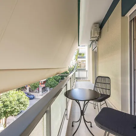 Vibes Stylish 2br And A Stunning Balcony
