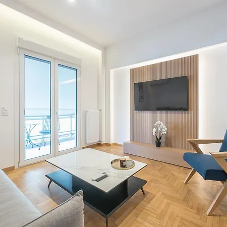 Vibes Stylish 2br And A Stunning Balcony Apartment
