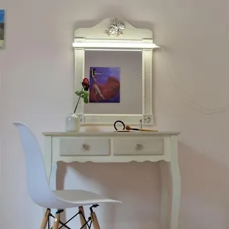 Dolce Casa An Athenian With Private Garden Apartment