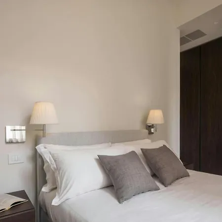 Villa The Whitcher Athens