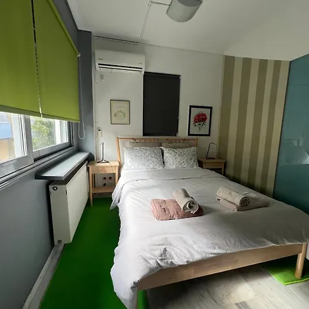 Near Marousi Hospitals & Oaka, By Promoshomes Apartment